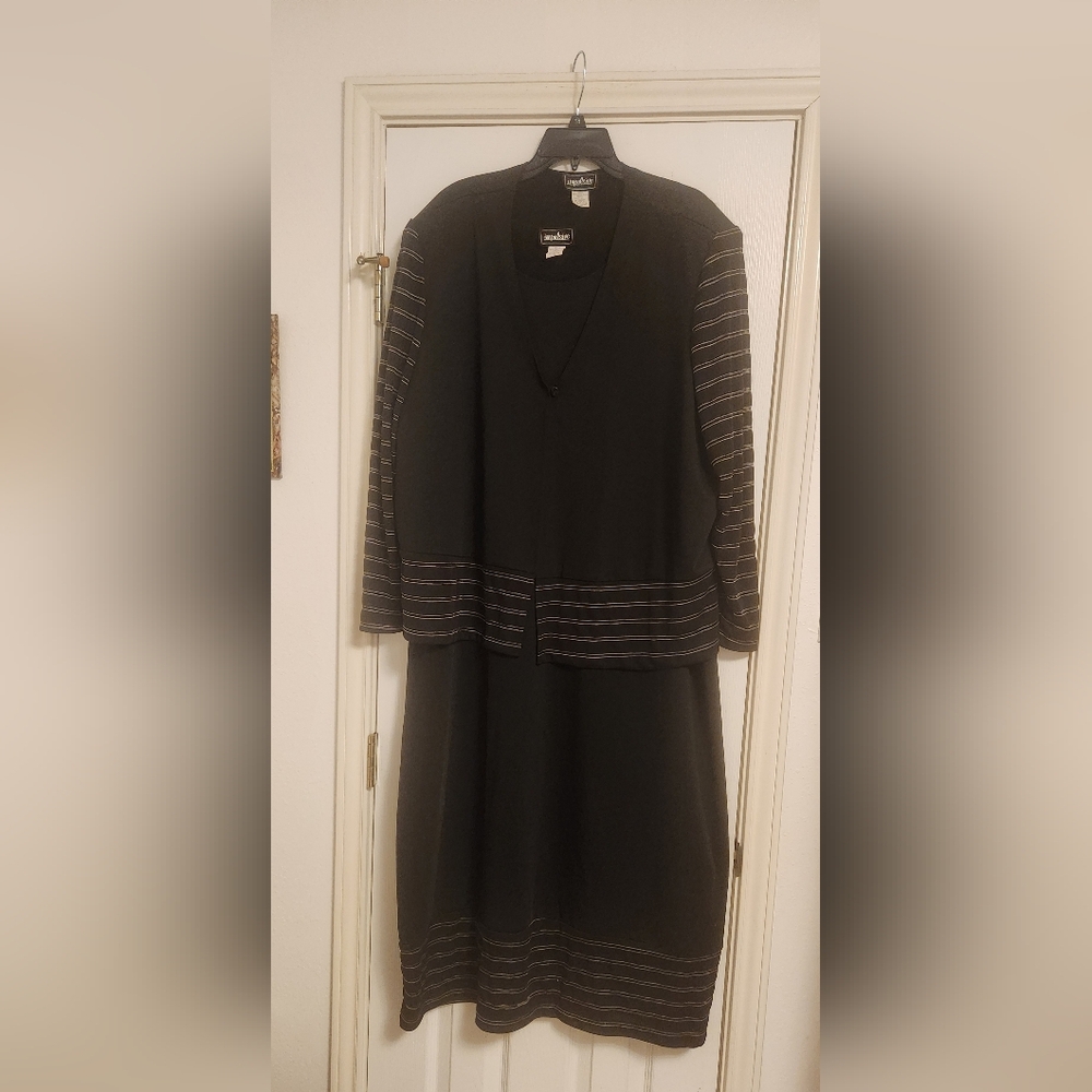 Elegant Black Long Sleeve Dress with Striped Accents